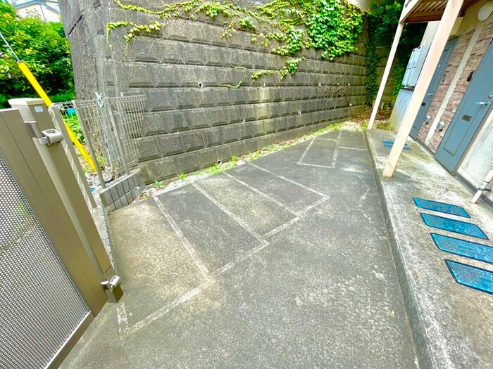 メゾン白幡西町の物件外観写真