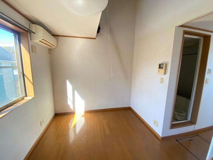 メゾン白幡西町の物件内観写真