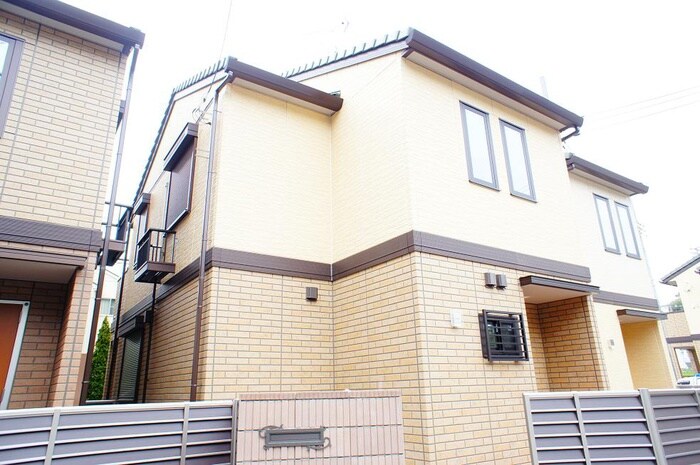 アブラメンタウンＢの物件外観写真