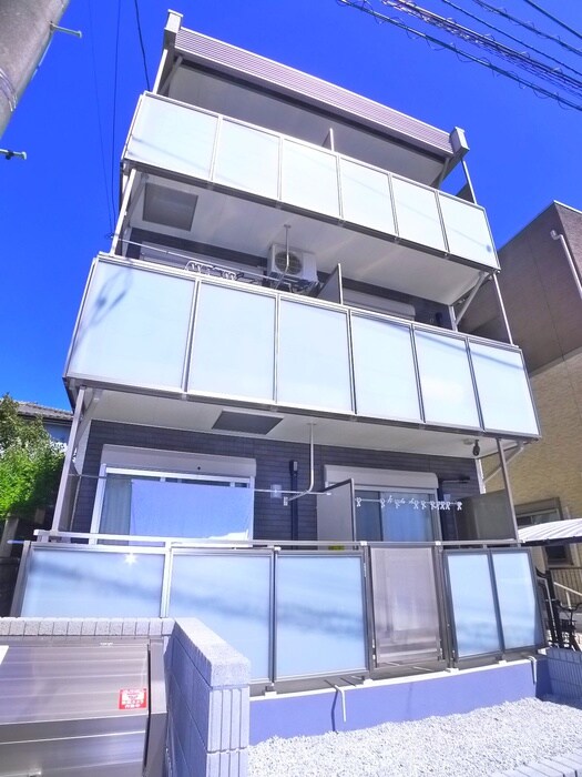 リバティーセカンドの物件外観写真