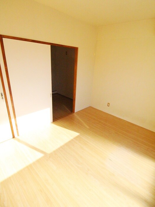 ウィリアムヒルズ新都心の物件内観写真