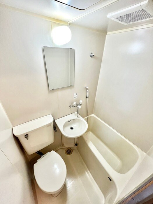 ウィリアムヒルズ新都心の物件内観写真