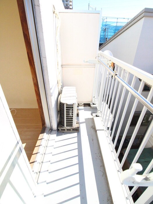 ウィリアムヒルズ新都心の物件内観写真