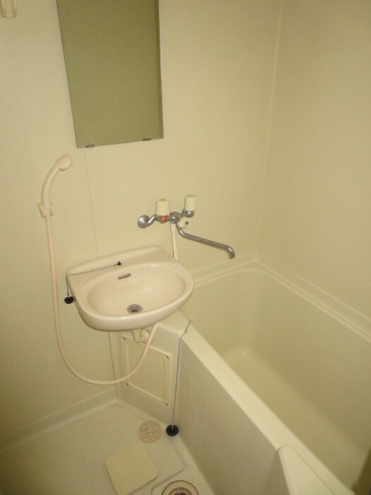 シャンブル南林間の物件内観写真