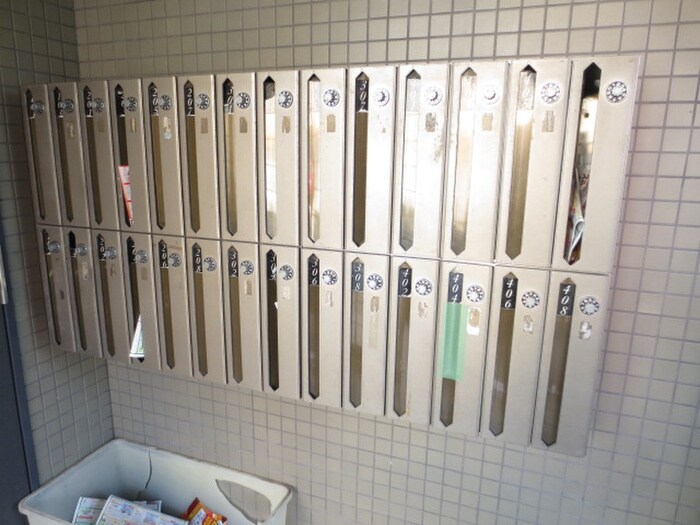 シャンブル南林間の物件外観写真