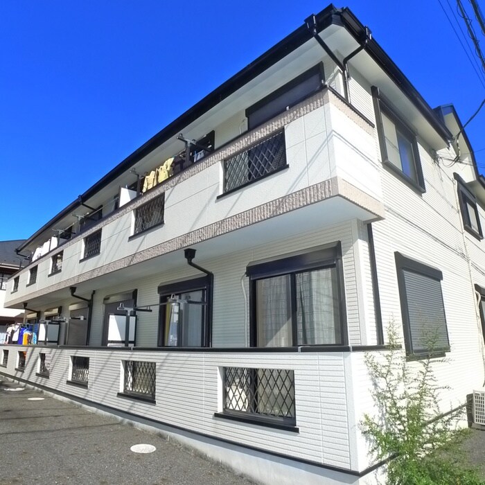 ラフィーヌ･ジュネスⅢの物件外観写真