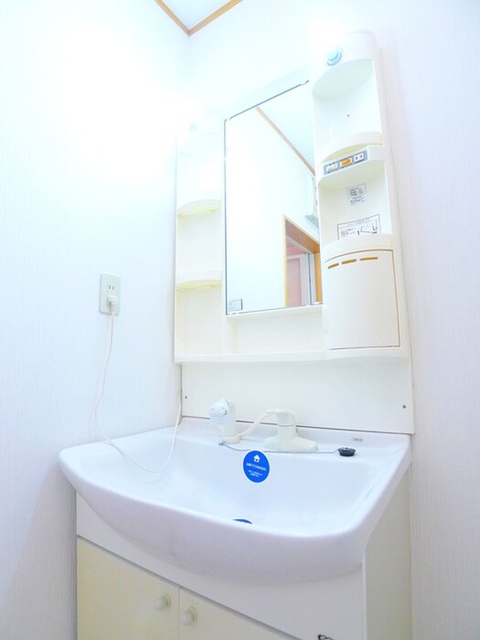 ラフィーヌ･ジュネスⅢの物件内観写真