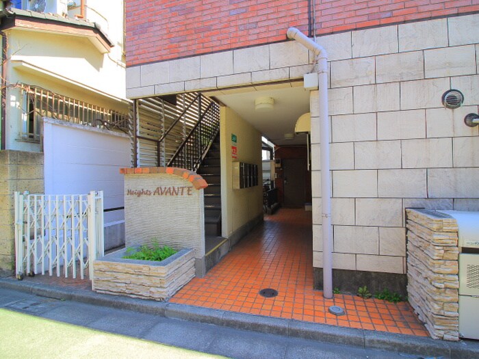 ハイツアバンテの物件外観写真