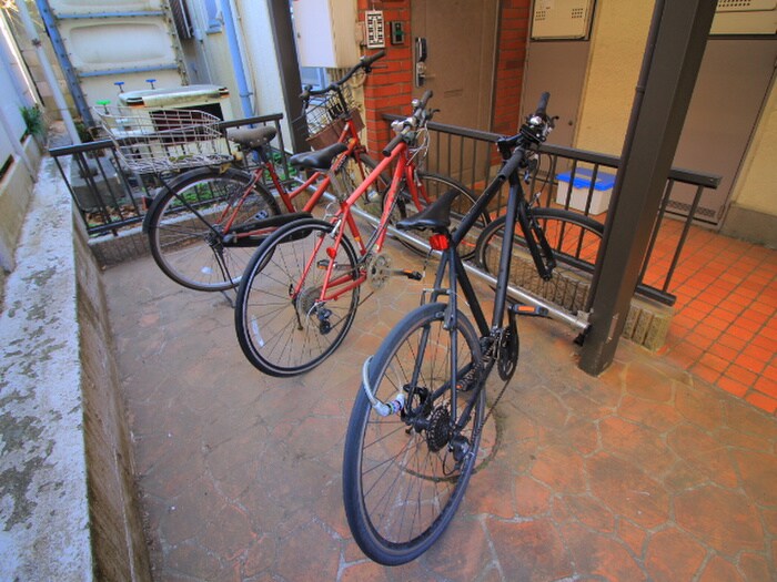 ハイツアバンテの物件外観写真