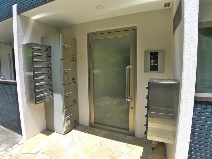 サンシエ大宮の物件外観写真