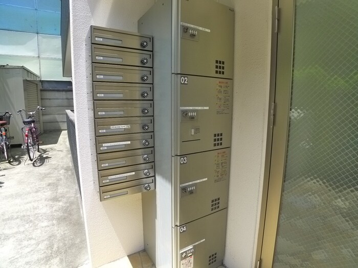 サンシエ大宮の物件外観写真