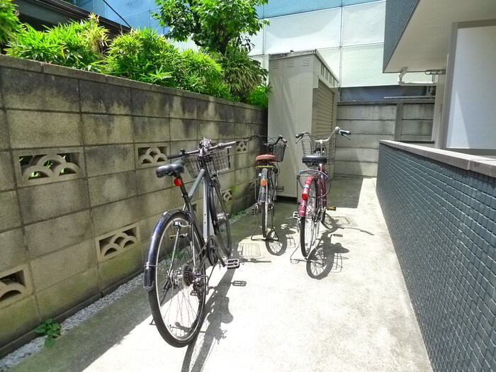 サンシエ大宮の物件外観写真