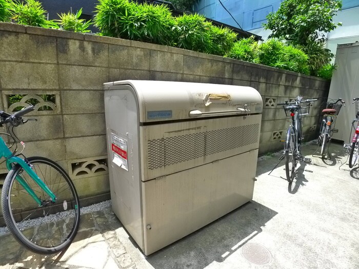 サンシエ大宮の物件外観写真