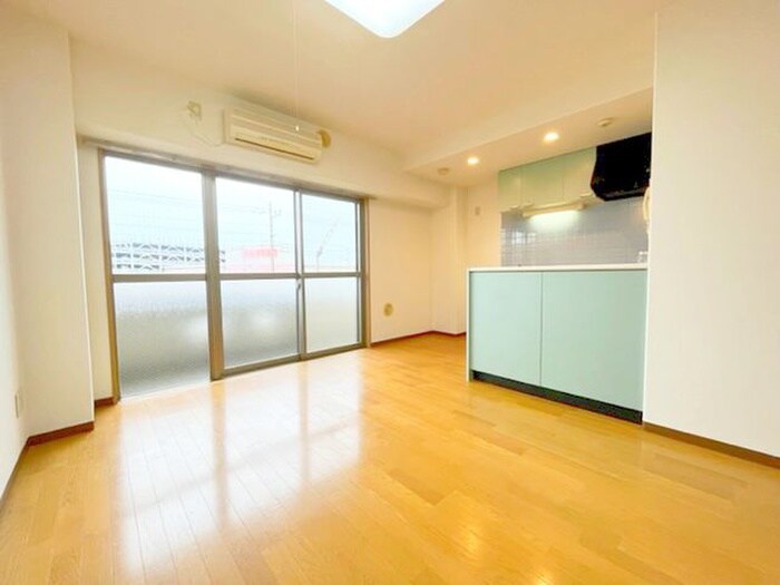 煉瓦館ＳＨＵＴＴＬＥⅦの物件内観写真