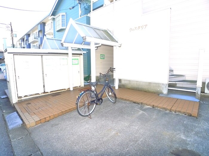 ウィスタリアの物件外観写真