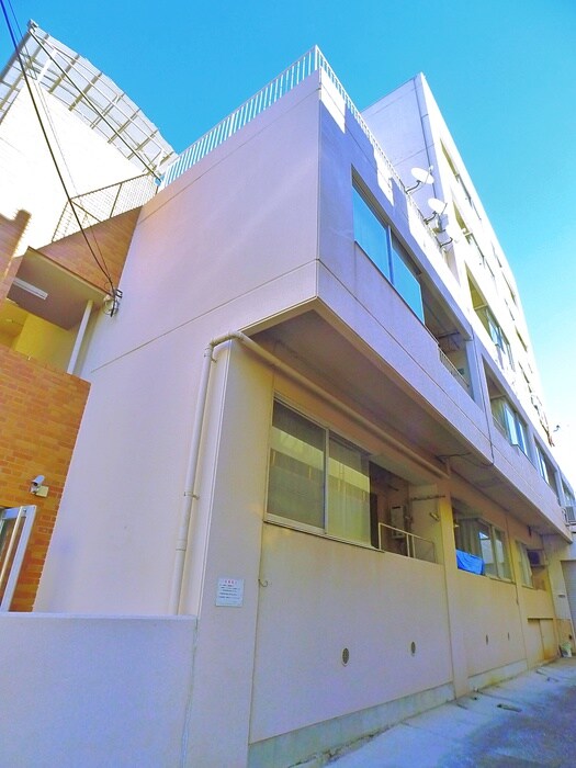 トワイライトⅤの物件外観写真