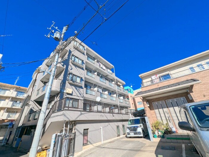 フロ－ラルマンションの物件外観写真