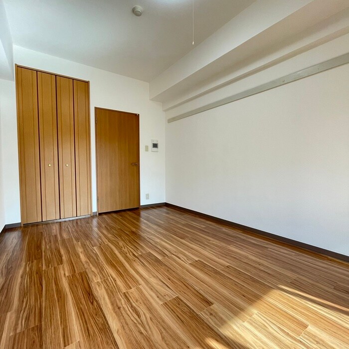 カスタリア野毛山の物件内観写真