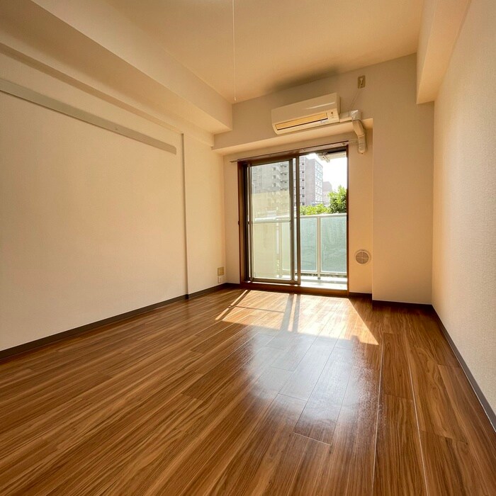 カスタリア野毛山の物件内観写真