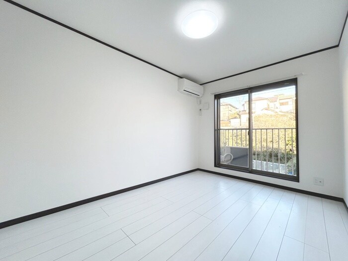 アーバンヒムス三山の物件内観写真