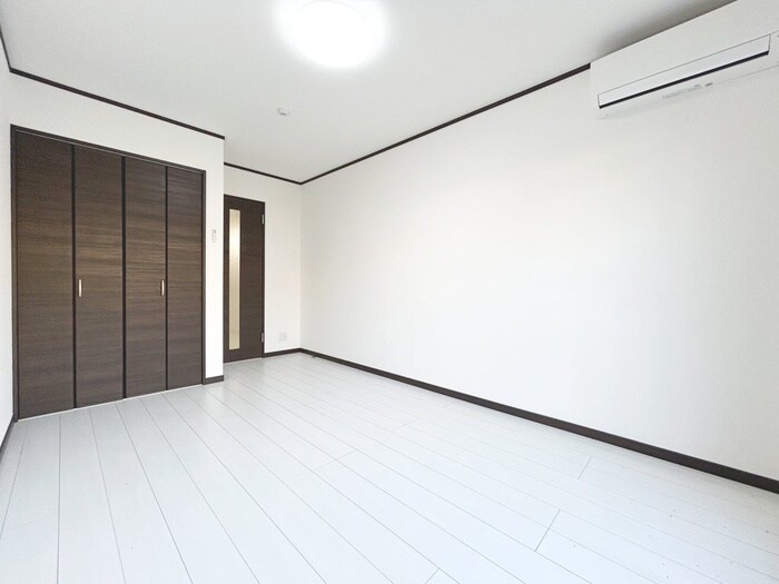 アーバンヒムス三山の物件内観写真