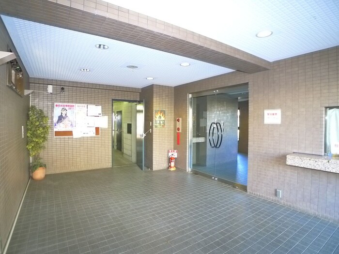 コスモ南柏の物件外観写真