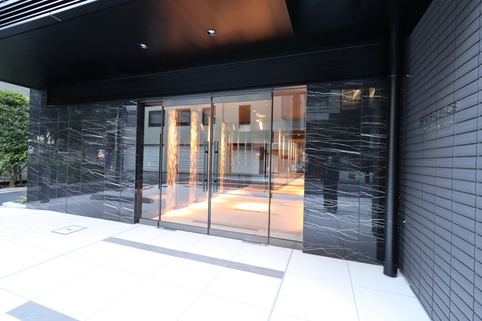 S-RESIDENCE神田avanceの物件外観写真