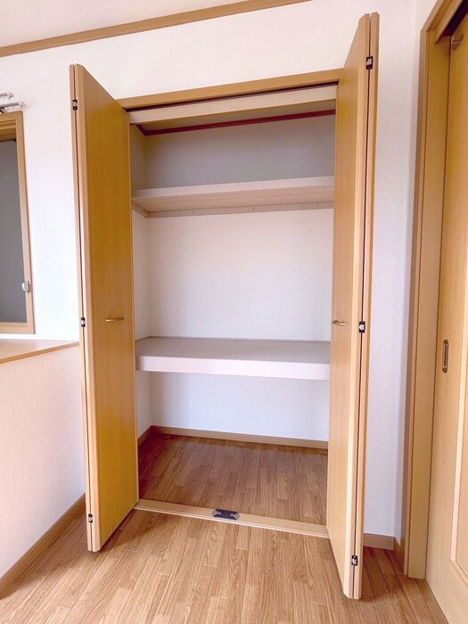 ファースト　デューⅡの物件内観写真