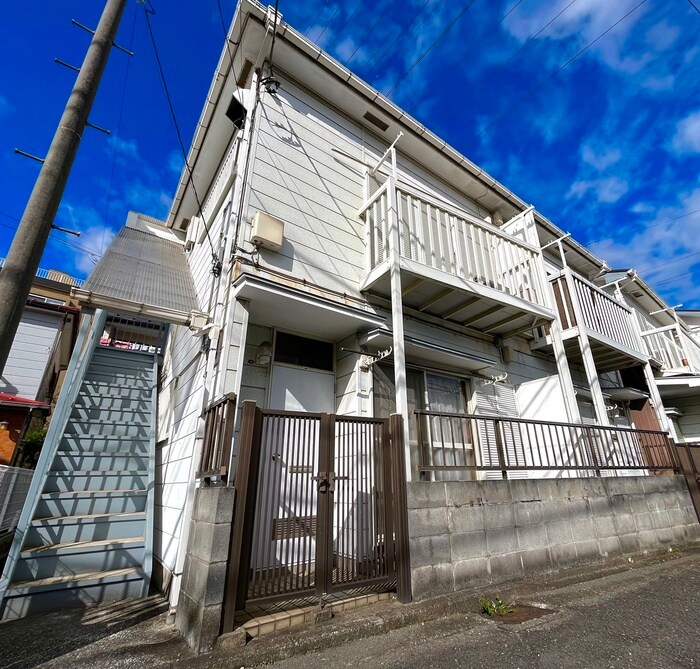 第二渡辺ハイツの物件外観写真