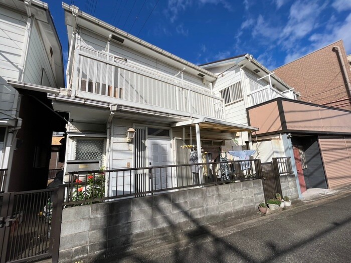 第二渡辺ハイツの物件外観写真