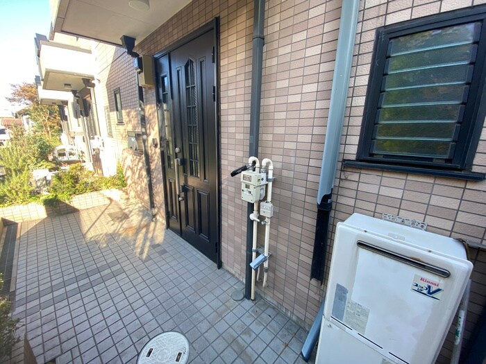 ガ－デンホ－ムズ小机の物件外観写真