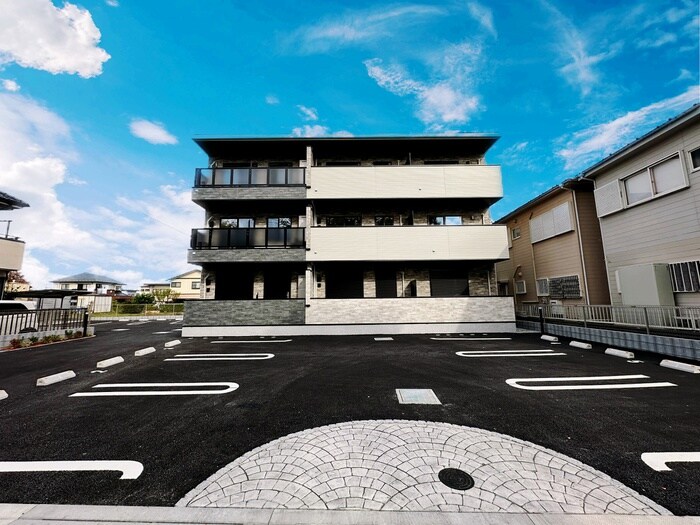 クラールの物件外観写真