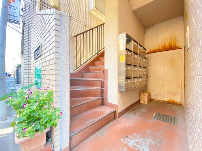 コ－ポ山下の物件外観写真