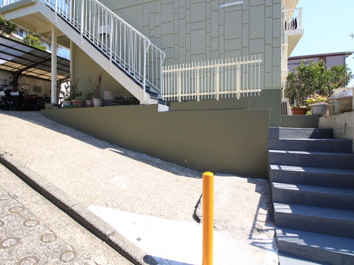 フジビュ－セラミックスの物件外観写真