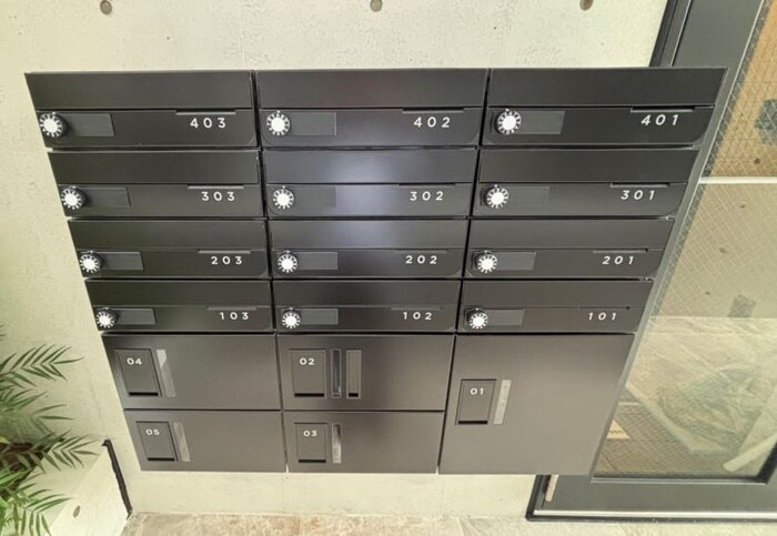 エクサム下北沢Ⅲの物件外観写真