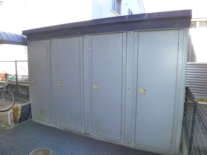 マノワ－ルの物件外観写真