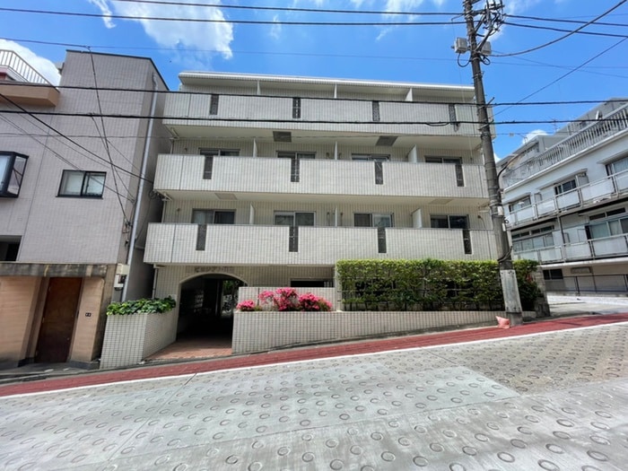 ビリジアン目白（312）の物件外観写真