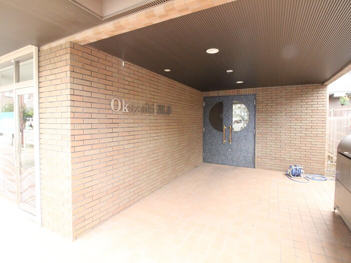 岡崎ビルの物件外観写真