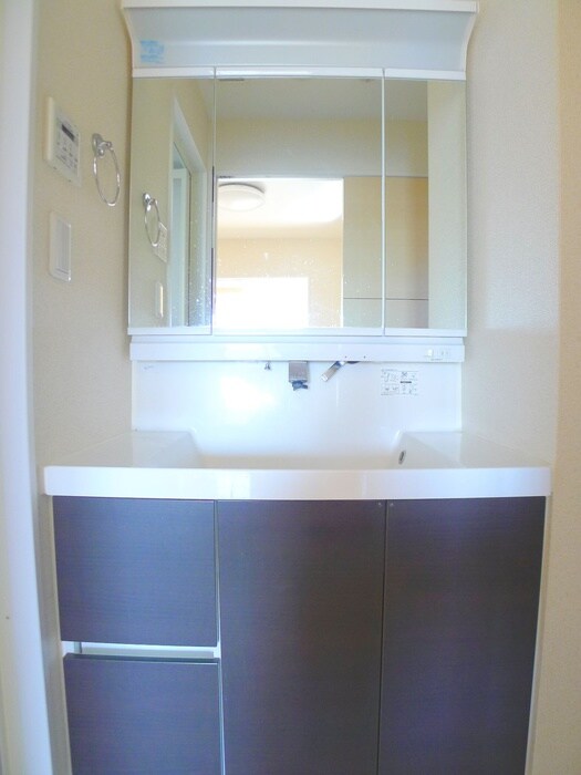 ＭＥＲＩＤＩＡＮ　ＡＮＮＥＸの物件内観写真