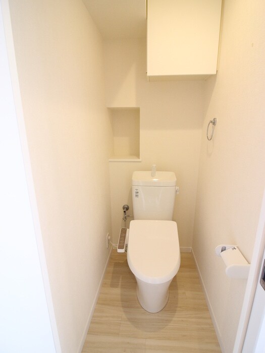 ONE ROOF FLAT TOGOSHIの物件内観写真