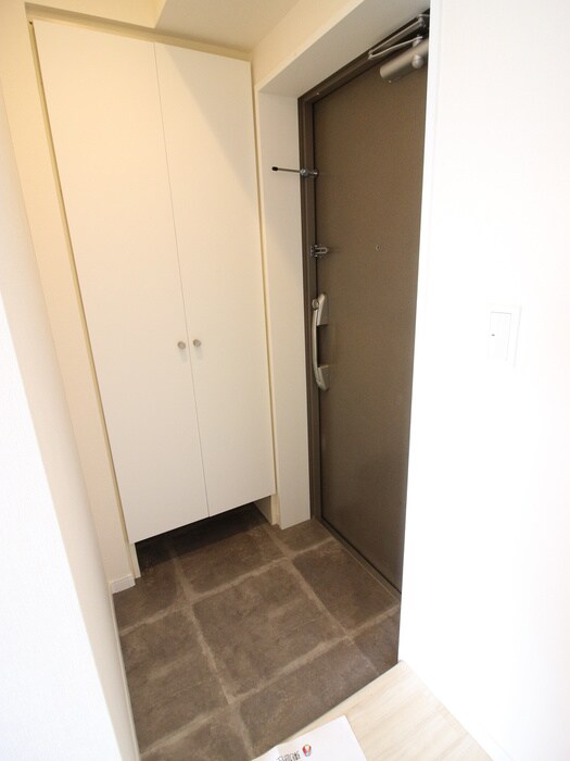 ONE ROOF FLAT TOGOSHIの物件内観写真