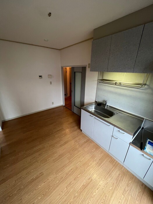 パ－クヒルズＡの物件内観写真