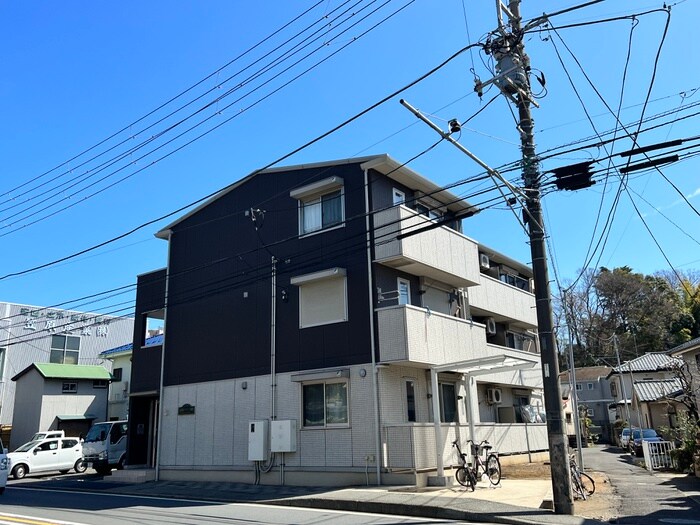 大黒屋ハイツ三番館の物件外観写真