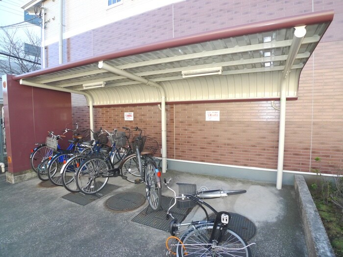 グランディユ－の物件外観写真