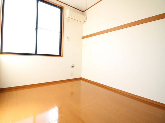 メインシティガーデンイーストの物件内観写真