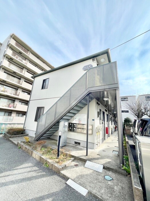 ドミ－ル藤の物件外観写真