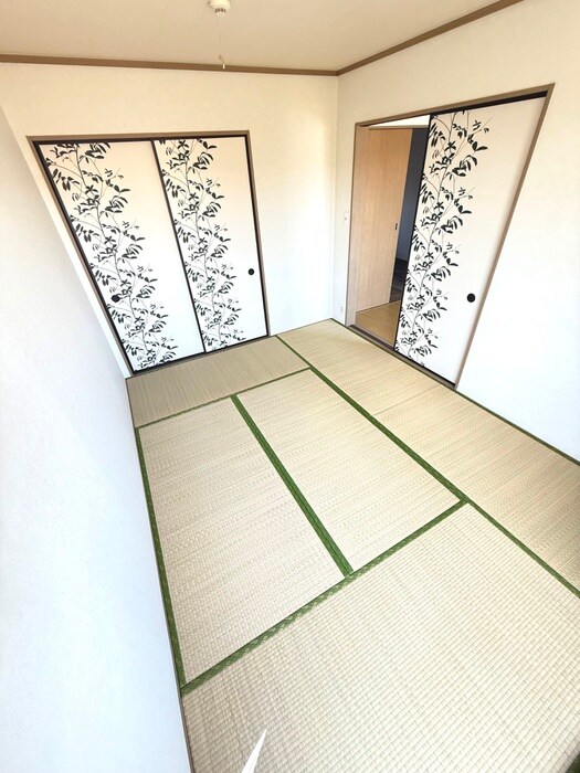 カ－サ  シャルマンの物件内観写真