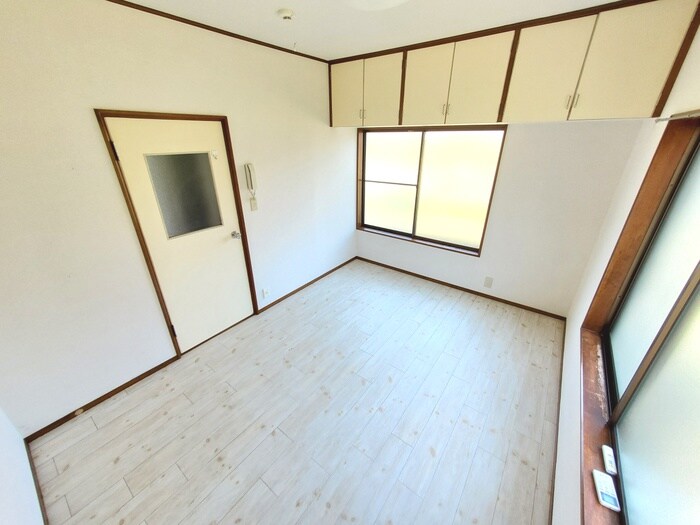 エポリアム柴崎の物件内観写真