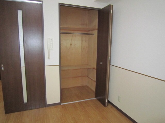アパ－トメント　カヤの物件内観写真