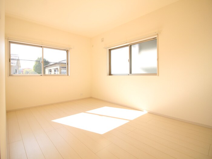 マイホームネクスト鷹野2号棟の物件内観写真